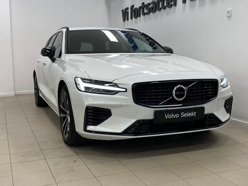 Bild 2 av Volvo V60 T6 Plus Dark Edition