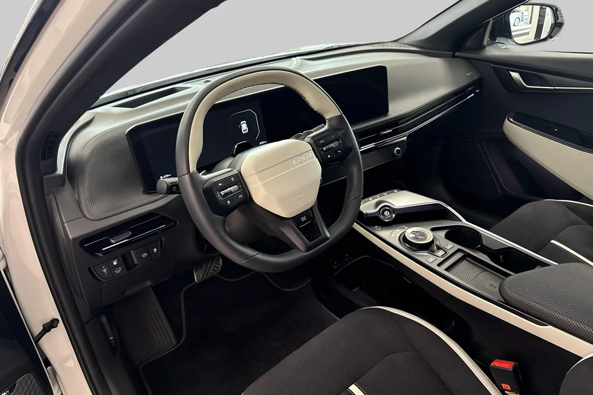 picture of a car