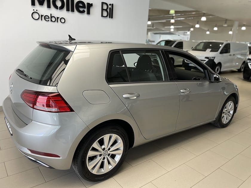 Bild 4 av Volkswagen Golf 1.0 TSI 110 hK 5-Dörr