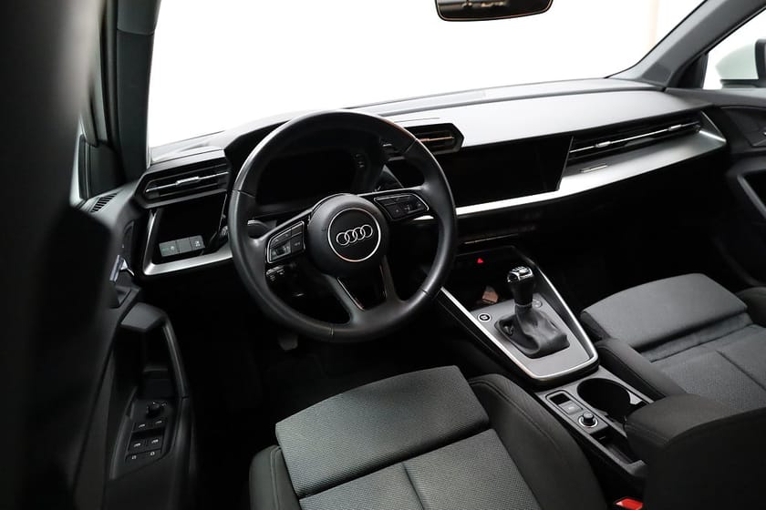 Bild 3 av Audi A3 Sportback 35 TFSI Comfort