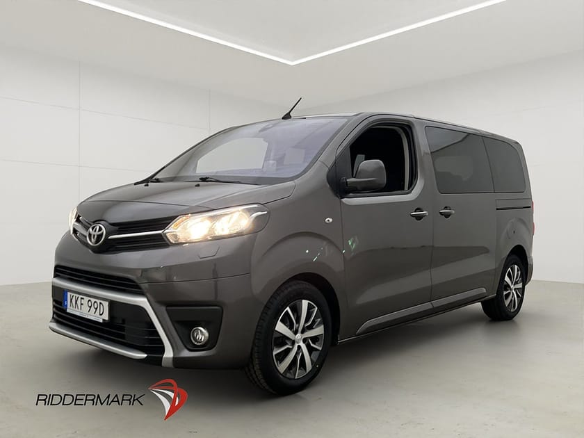 Bild 3 av Toyota Proace Verso Ny-Kamrem Värm Drag PDC El-Dörrar 8-Sits