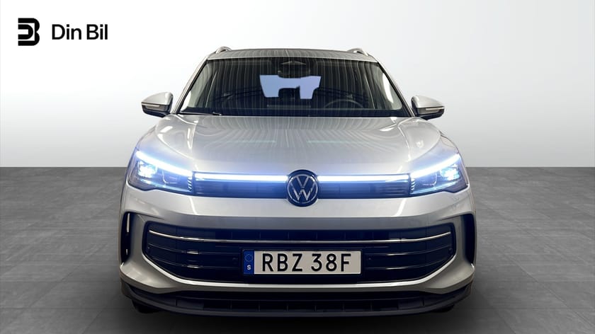 Bild 4 av Volkswagen Tiguan eHybrid DSG Life Assistans/Drag