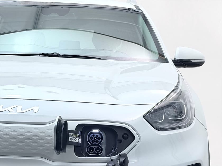 Bild 4 av Kia e-Niro 64 kWh Advance Plus Läder Kamera PDC AppConnect 204hk
