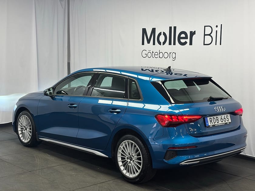 Bild 4 av Audi A3 Sportback 35 TFSI Proline Adv Sound/Adaptiv Fart