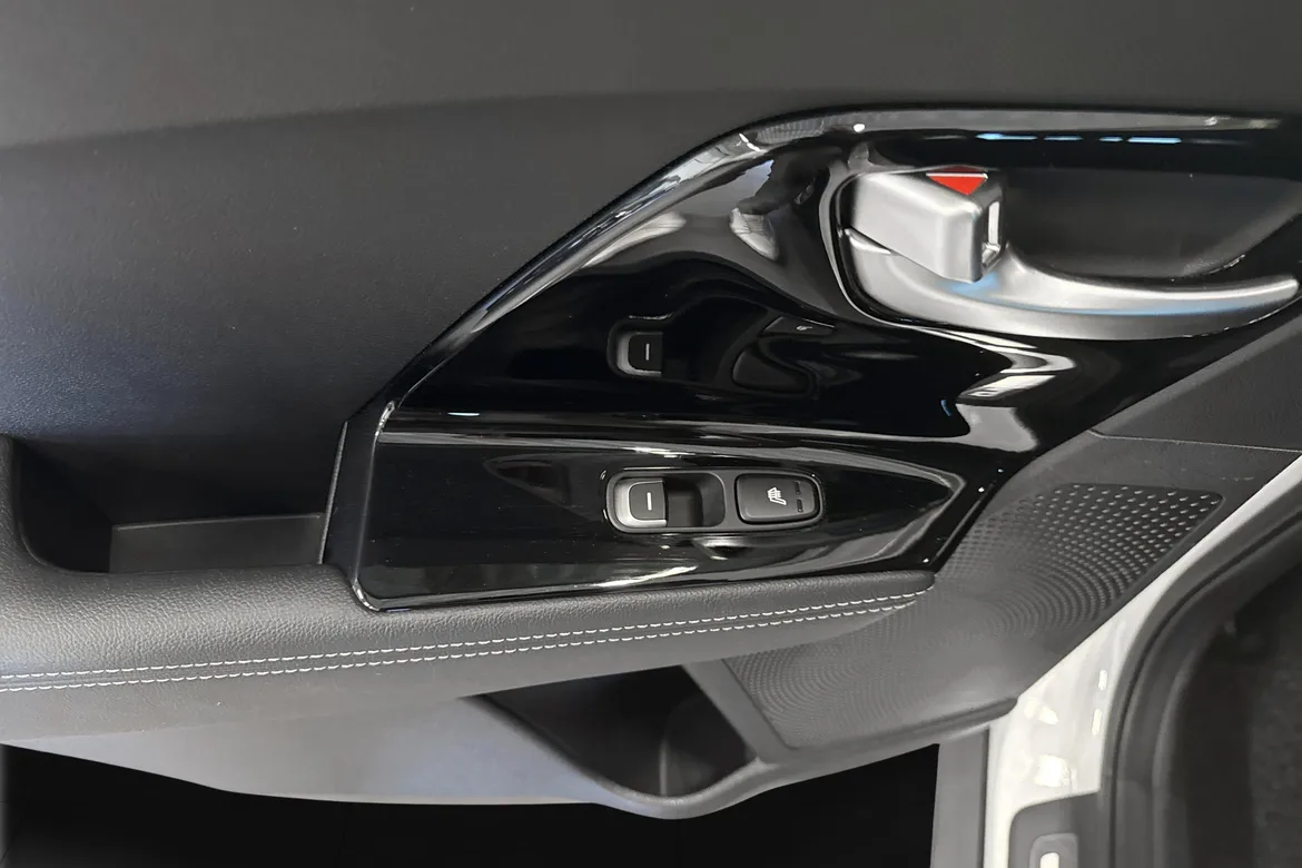picture of a car