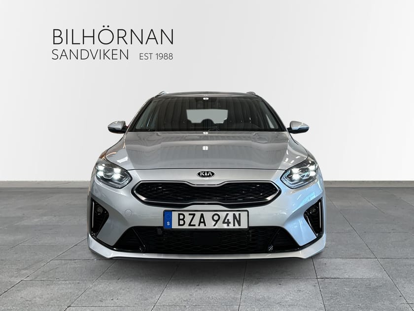 Bild 5 av Kia Ceed Sportswagon Plug-in Hybrid 1,6 Laddhybrid Drag Vinterhjul Motorvärmare