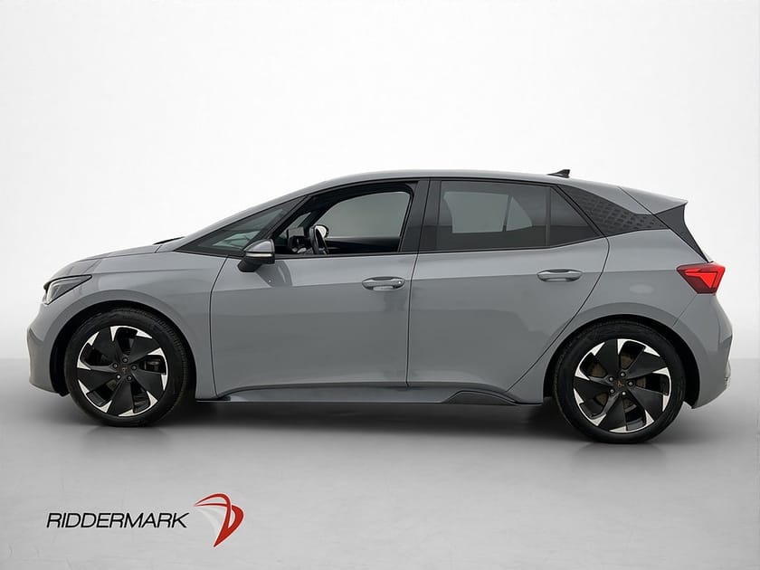 Bild 5 av CUPRA Born e-boost 58 231hk MOMS Kamera Rattvärme CarPlay