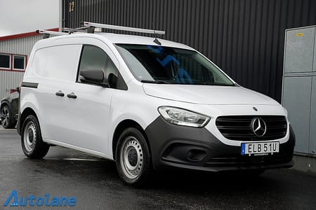 Mercedes-Benz Citan 110 CDI DCT CarPlay,Dragkrok,Kamera,Innredning 95hk
