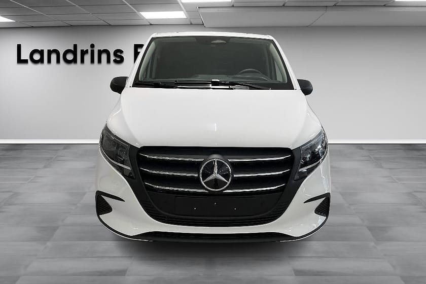 Bild 2 av Mercedes-Benz Vito 114 CDI 4x4 2.8t Skåp Lång PRO *OMG LEVERANS*