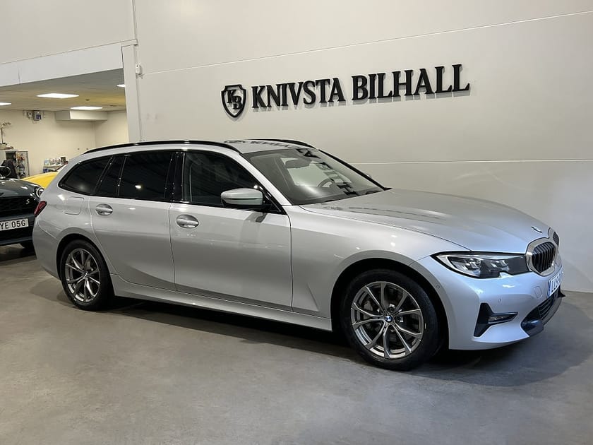 Bild 3 av BMW 330e xDrive Touring Steptronic Leasbar Värmare Drag 292hk