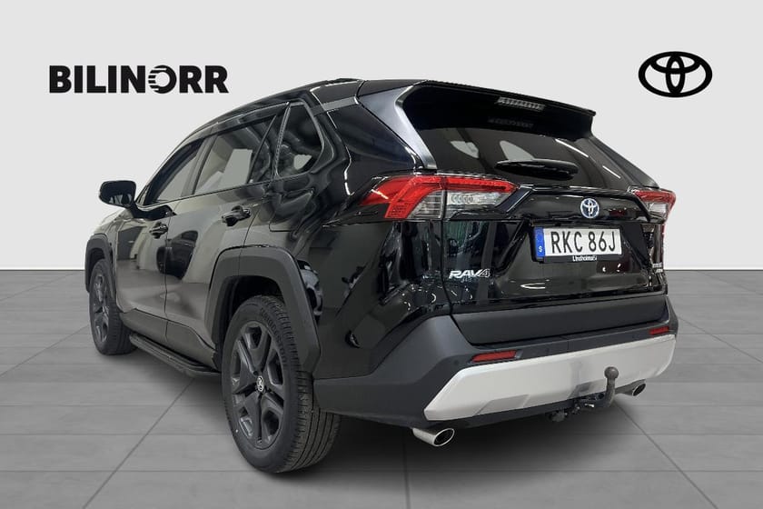 Bild 3 av Toyota RAV4 Hybrid AWD-i Adventure, Vhjul, Mvärm, Drag, Ledramp