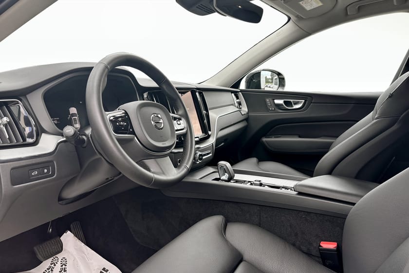 Bild 5 av Volvo XC60 T6 Plus Dark Edition
