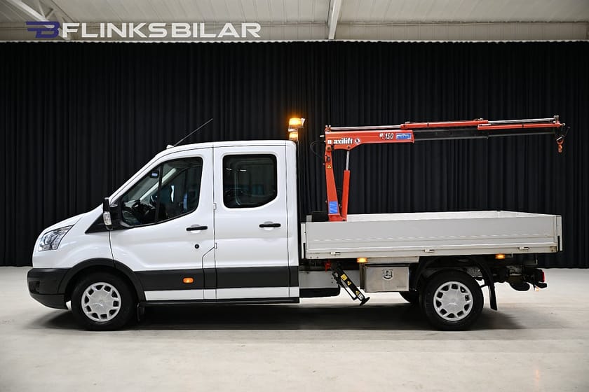 Bild 2 av Ford Transit 350 Chassi Dubbelhytt 170HK Dubbelhytt|Kranbil|Flak|Leasbar|NyKamrem|Moms