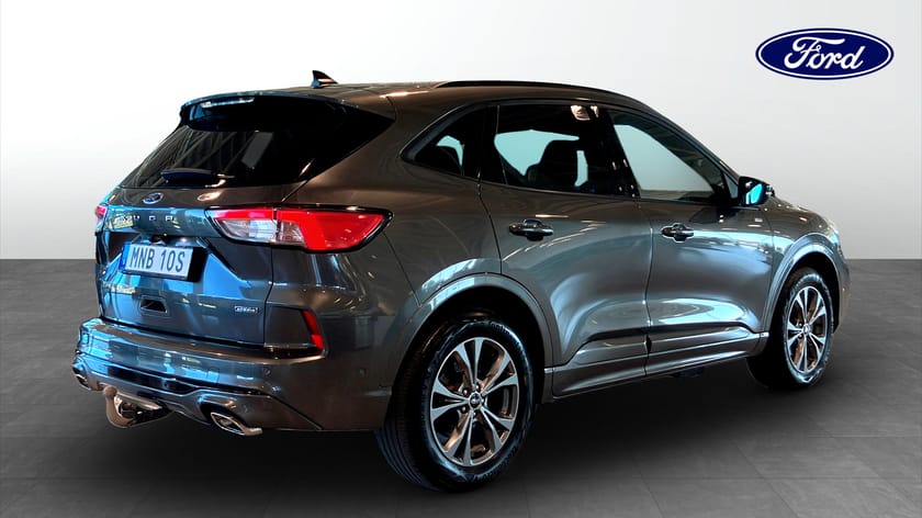 Bild 2 av Ford Kuga Plug-In Hybrid ST-Line X PHEV 64KM / Drag / B&O / V-Hjul