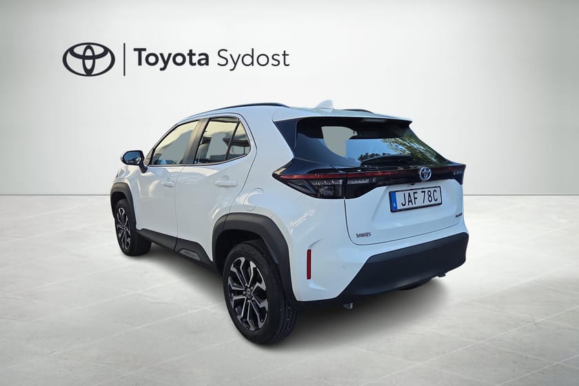 Bild 5 av Toyota Yaris Cross Hybrid P sensorer fram och bak, rattvärme, backkamera, adaptiv farthållare mm