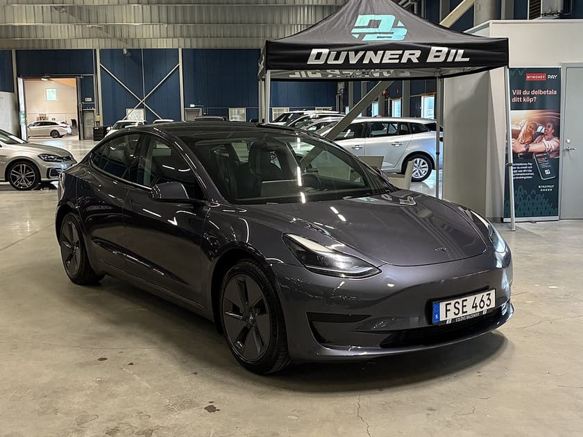 Bild 1 av Tesla Model 3 Standard Range RWD
