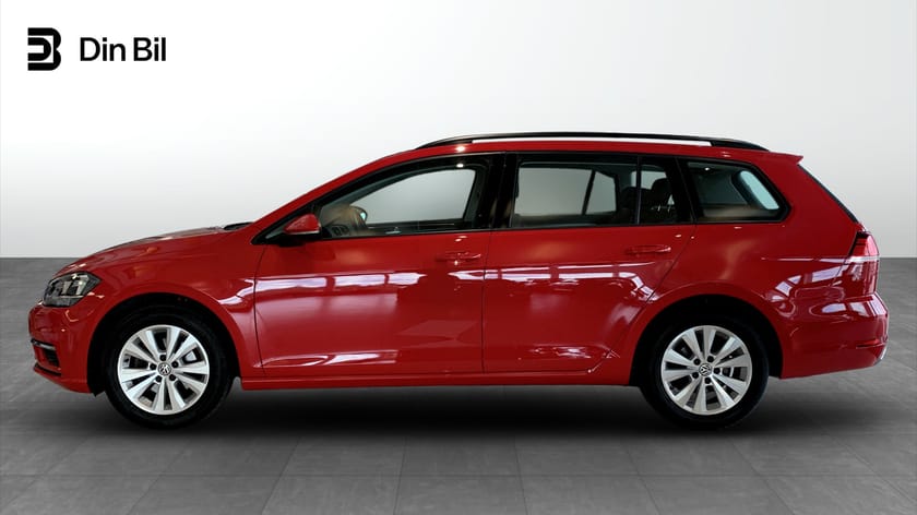 Bild 2 av Volkswagen Golf Sportscombi TSI150 DSG Cockpit/Backkamera/P-sensorer
