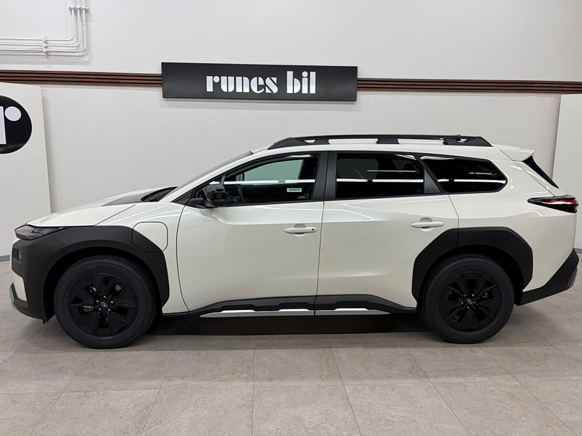 Subaru E-Outback Limited 74.7 kWh AWD 2026, bild 2/10
