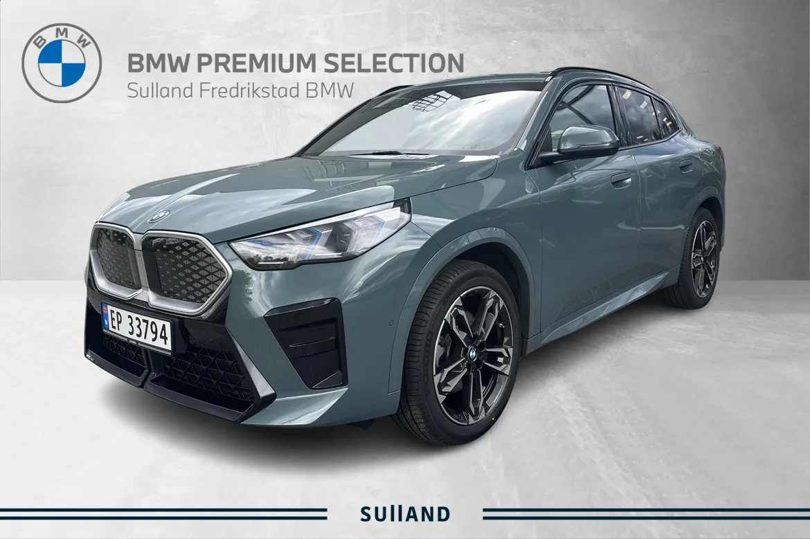 Bilde av BMW iX2 xDrive30