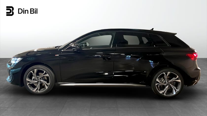Bild 2 av Audi A3 Sportback 35 TFSI 150HK | S-line | Pano