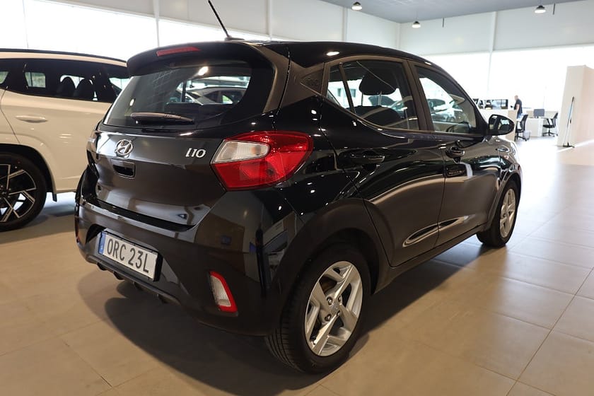 Bild 5 av Hyundai i10 1.0 blue AMT Essential CarPlay Rattvärme Leasbar