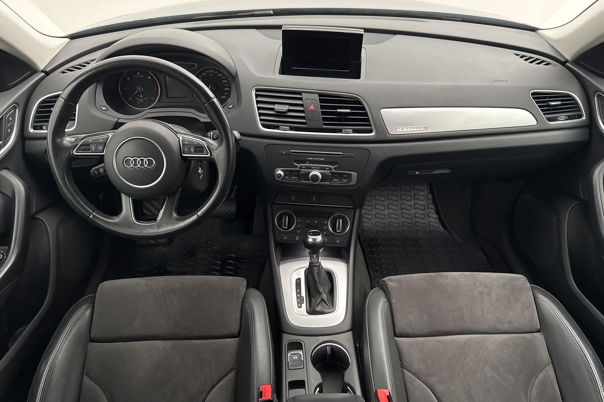 Audi Q3 2.0 TDI quattro 2016, photo 7/10