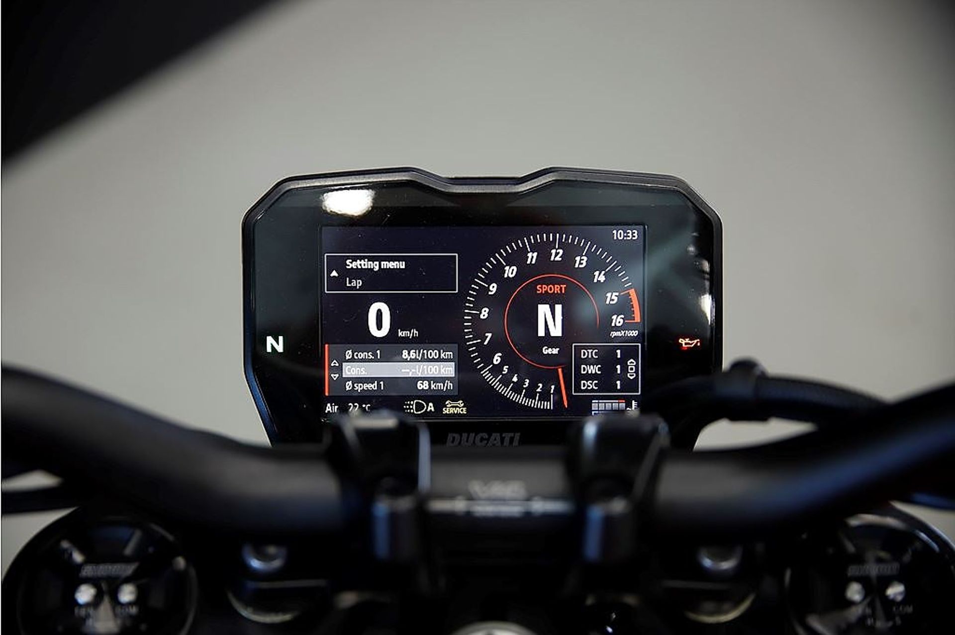 Ducati Streetfighter V4 2024, bild 7/9