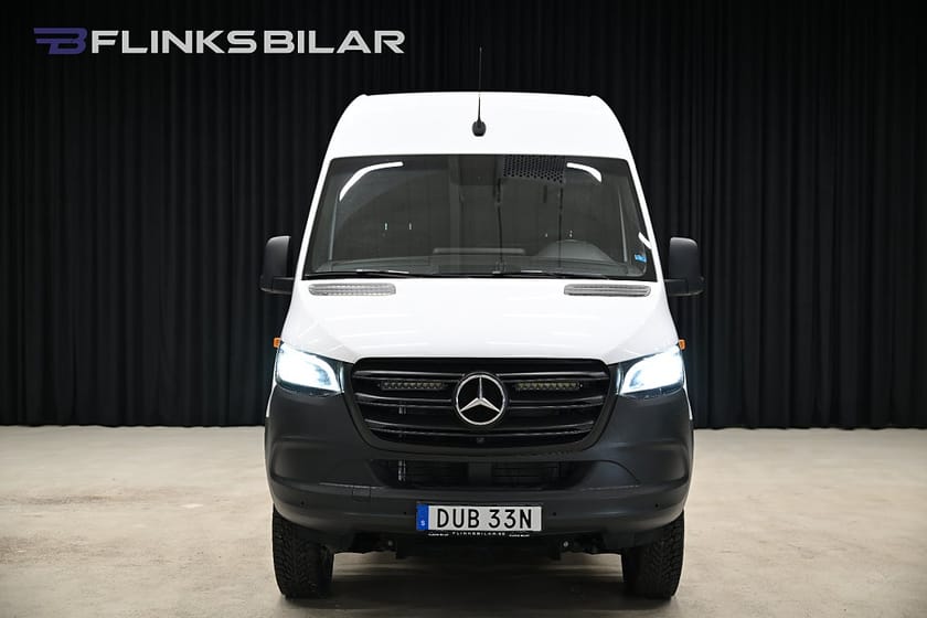 Bild 4 av Mercedes-Benz Sprinter 319 CDI 4x4 Skåpbil 190HK Automat Servicebil