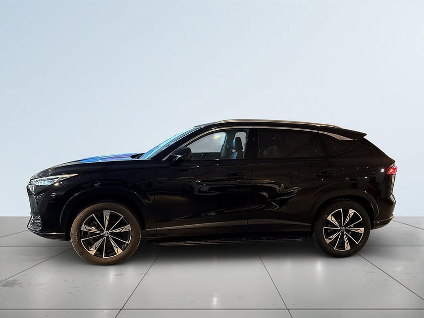 Bild 4 av MG HS PHEV Luxury 360° GPS Pvärm Elbaklucka Skinn SoV MOMS
