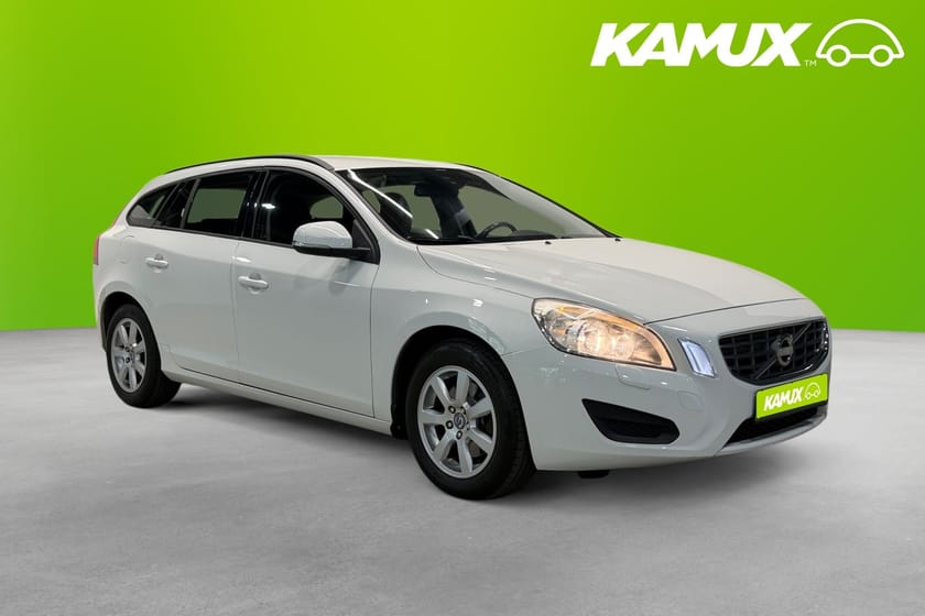 Bild 1 av Volvo V60 D2 Manuell, 115hk Farthållare, Drag