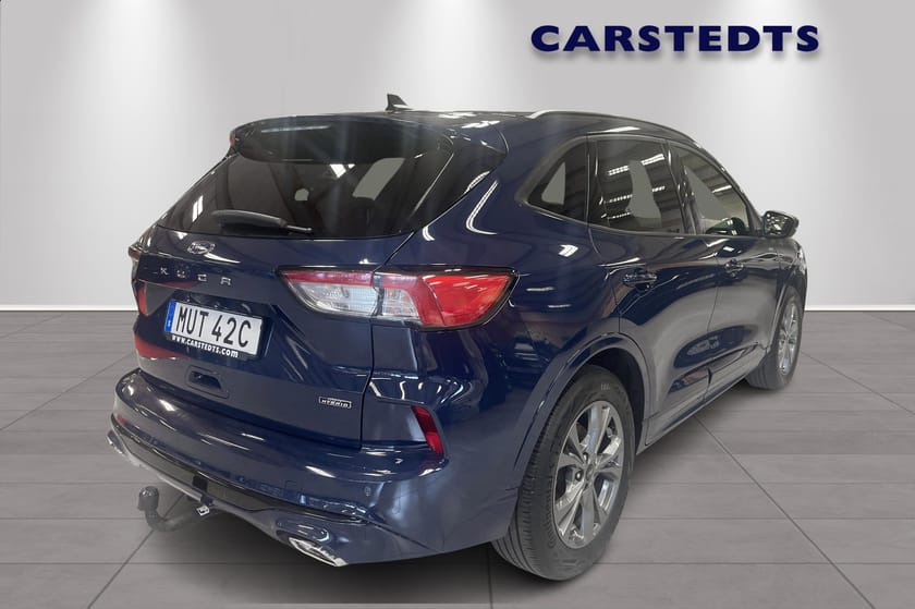 Bild 3 av Ford Kuga Plug-In Hybrid ST-Line 2.5 225Hk PHEV ( Vinterhjul, Dragkrok))