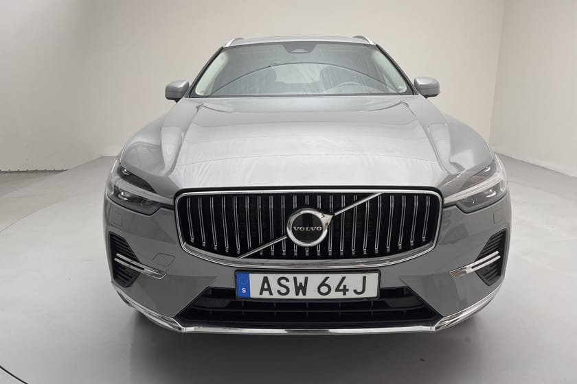 Bild 5 av Volvo XC60 T6 AWD Recharge (350hk) Core Bright Pano Drag