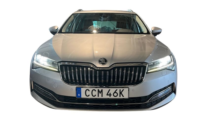 Bild 5 av Škoda Superb Kombi STYLE 2,0 TDI 200HK DSG P-Vär/Drag/Navi