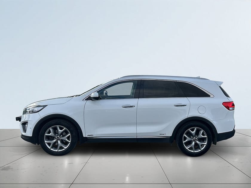 Bild 4 av Kia Sorento 2.2 CRDi AWD Business 7-sits Drag Kamera Pano Navi S&V