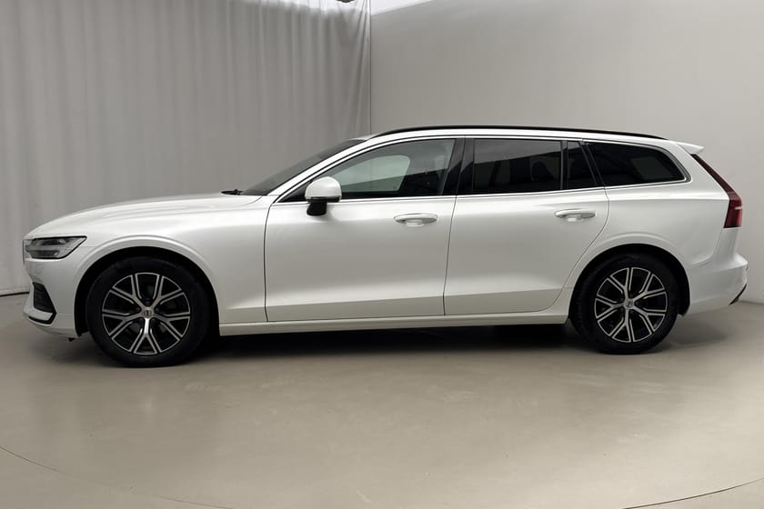 Bild 2 av Volvo V60 B4 Mildhybrid, Diesel (197hk) Core GPS Värmare