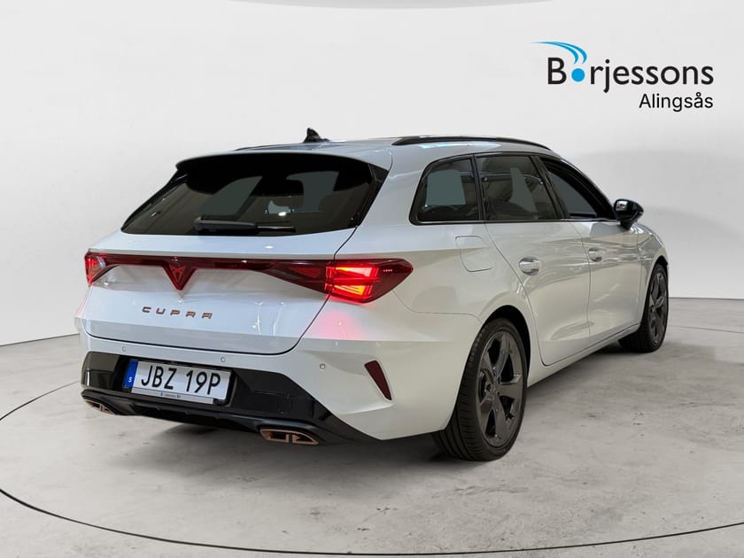 Bild 3 av CUPRA Leon Sportstourer e-Hybrid 204hk Ultimate