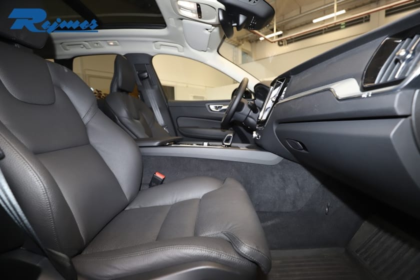 Bild 4 av Volvo XC60 T6 Plus Dark Nordic Edition