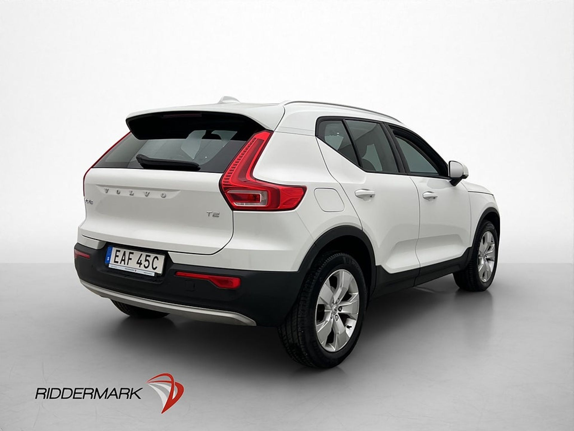 Volvo XC40 T2 Momentum Värmare 2022, bild 5/10