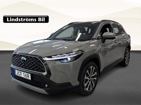 Toyota Corolla Cross Hybrid AWD-i Executive 2.0 197hk S&V-Hjul Pano JBL Moms