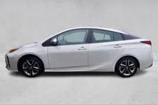 Thumnail bilde 1 av Toyota Prius Hybrid AWD-i
