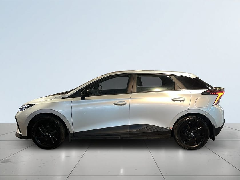 Bild 4 av MG 4 Electric Standard Range 51 kWh P-Värm/S&V-Hjul/Rattvärm
