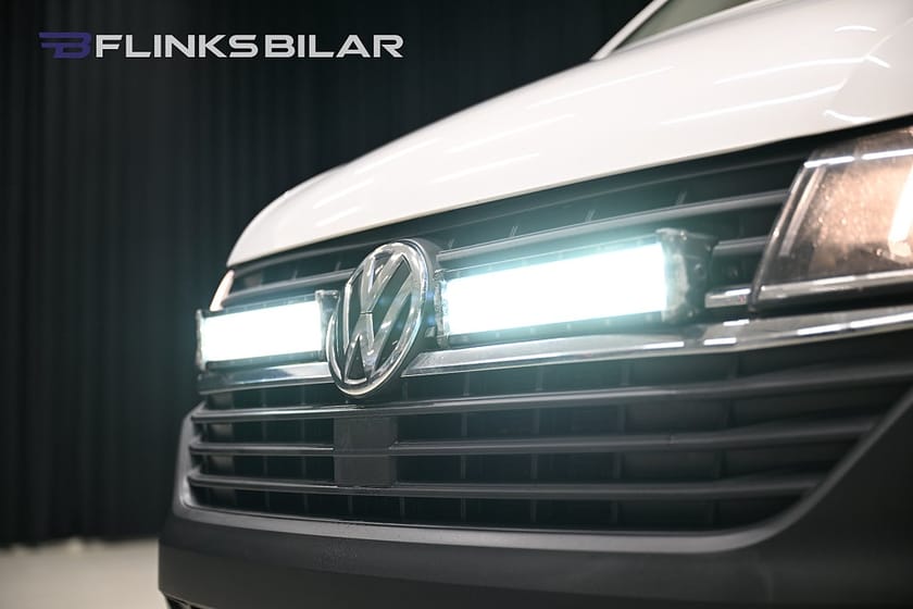 Bild 3 av Volkswagen Transporter DSG 150HK Dubbeldörr|Inredd|Drag|Värmare|EnÄgare|Moms