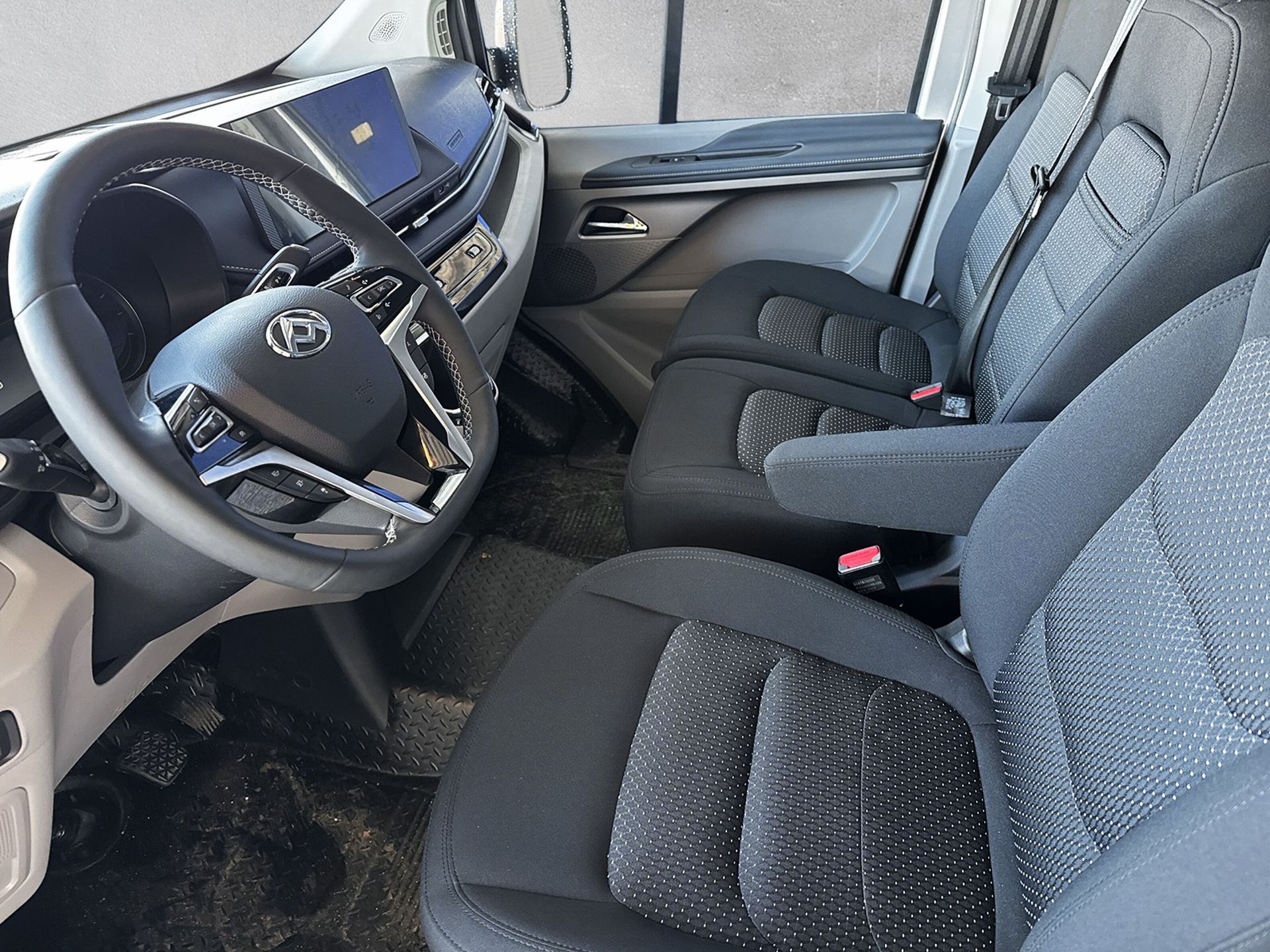 Maxus e-Deliver 7 2025, bild 2/9