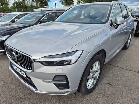 Volvo XC60 T6 Recharge Core Bright plug in AWD 350HK 4x4 Panorama