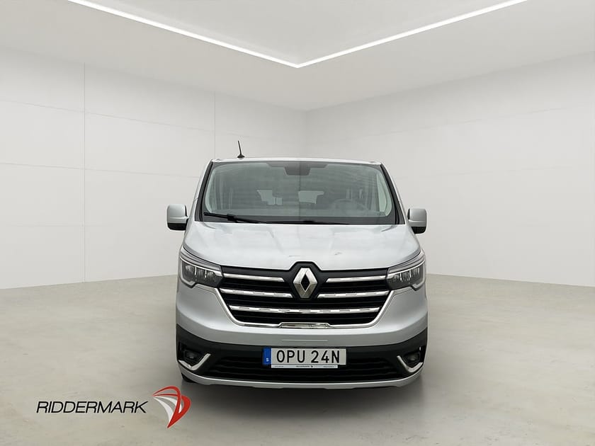 Bild 5 av Renault Trafic Grand Kombi Passenger Lång 150hk PDC 9-Sits CARPLAY Moms