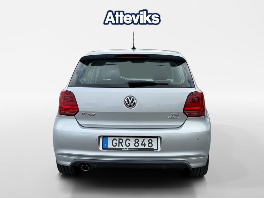 Bild 4 av Volkswagen Polo Comfortline R-Line TSI 90hk *P.Sensorer/Bluetooth*