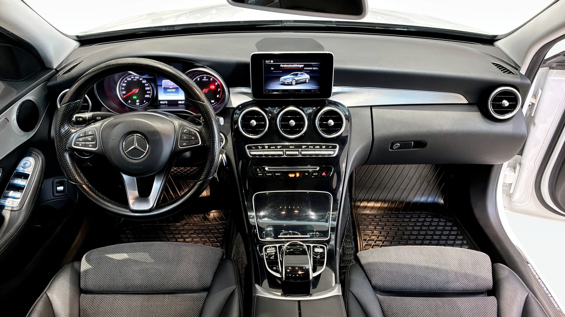 Mercedes-Benz C 200 2016, bild 4/10