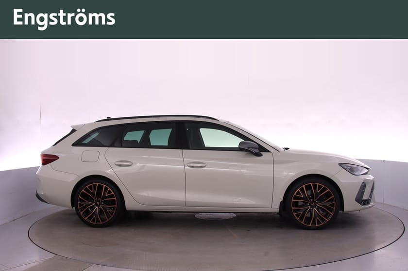 Bild 2 av CUPRA Leon Sportstourer VZ e-Hybrid