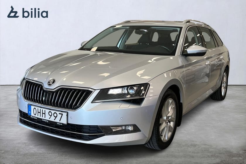 Bild 1 av Škoda Superb Kombi Style 4x4 Manuell Drag Värmare V-hjul