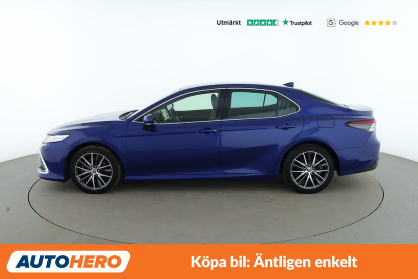 Bild 2 av Toyota Camry Hybrid 2.5 Executive / Kamera, BLIS, Rattvärme
